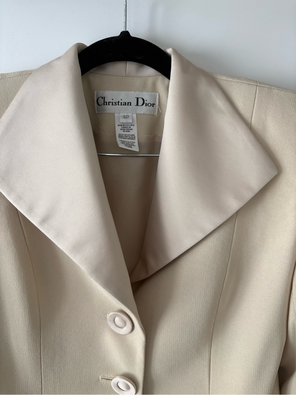 Vintage Christian Dior Beige Blazer | Satin Collar | Size 4P | Classic Jacket - Picture 3 of 7